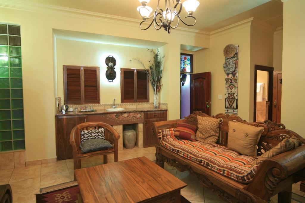 Ammazulu African Palace Kloof Quarto foto