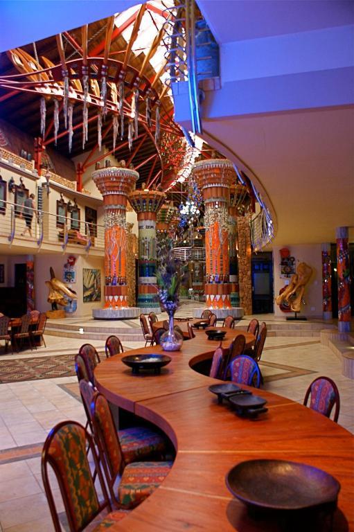 Ammazulu African Palace Kloof Exterior foto