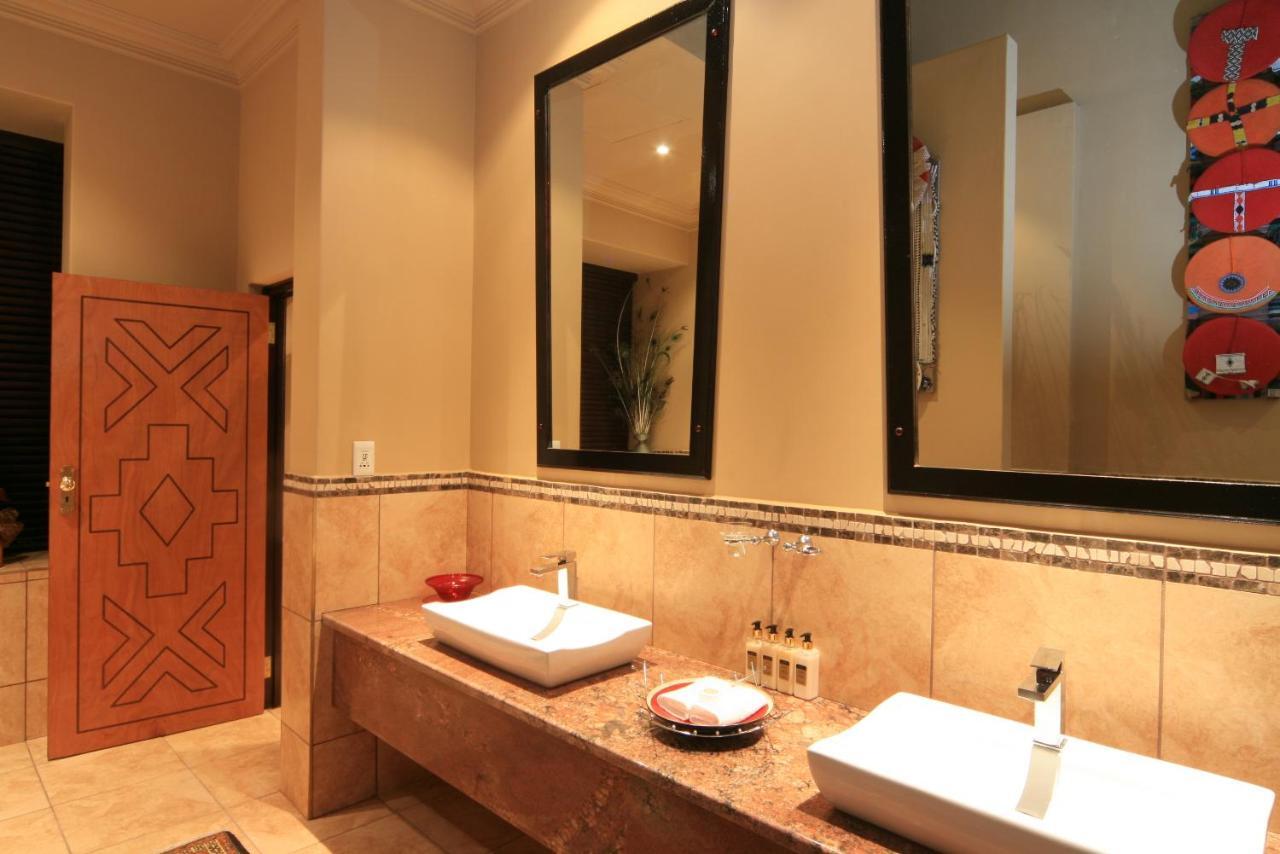 Ammazulu African Palace Kloof Quarto foto
